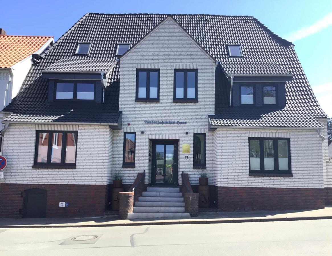 Landschaftliches Haus Aparthotel Tönning Екстериор снимка